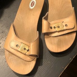 Dr. Scholl’s Clogs in Nude Size 6